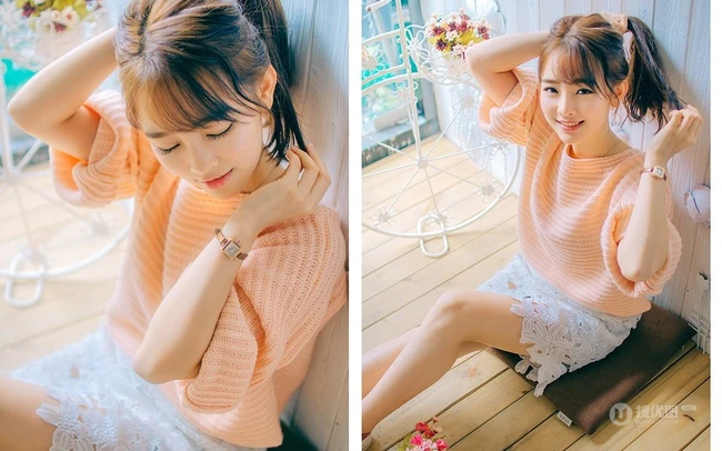 清纯毛衣少女婷婷唯美居家休闲写真