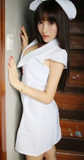 制服女生Nic妮可可气质护士装写真图片（一）