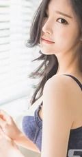 韩国女生&ldquo;润贞&rdquo;唯美家居写真