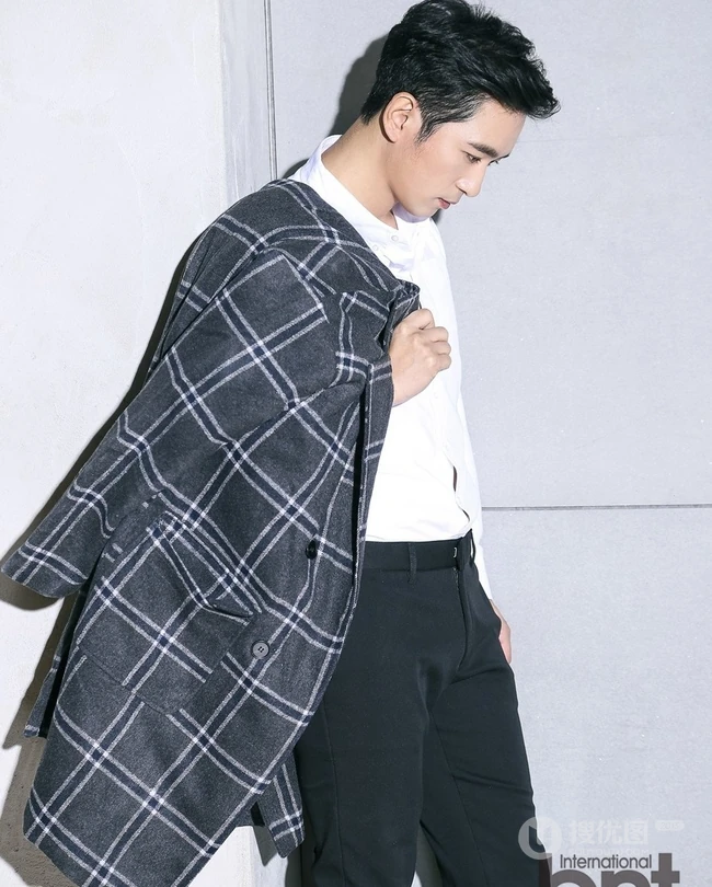 韩国帅哥李周锡时尚写真大片-bntnews出品
