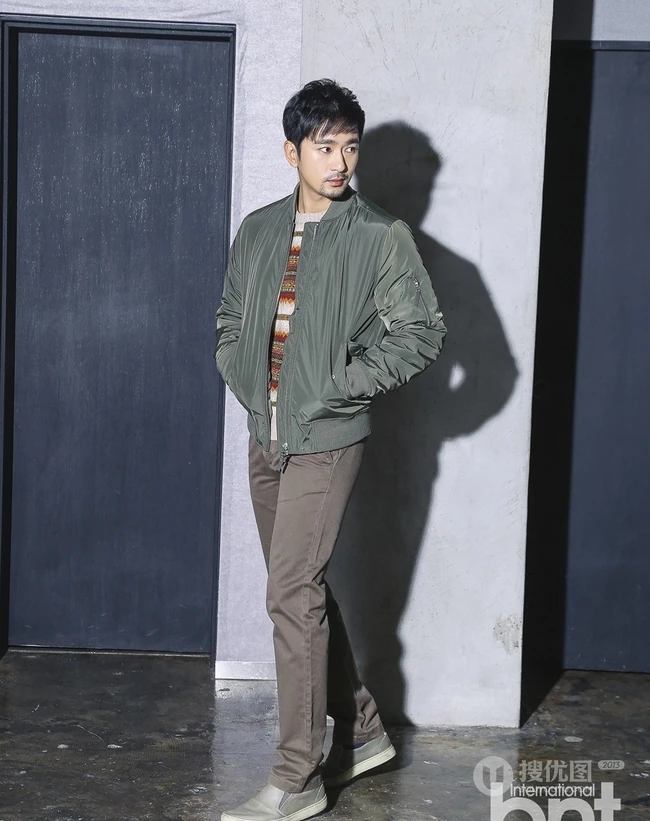 韩国帅哥李周锡时尚写真大片-bntnews出品