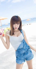 女生模特程小烦高清海边旅拍写真美图