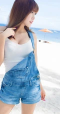 女生模特程小烦高清海边旅拍写真美图