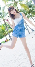 女生模特程小烦高清海边旅拍写真美图