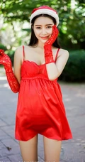 女生嫩模徐妍馨Mandy大红睡裙贺新春写真