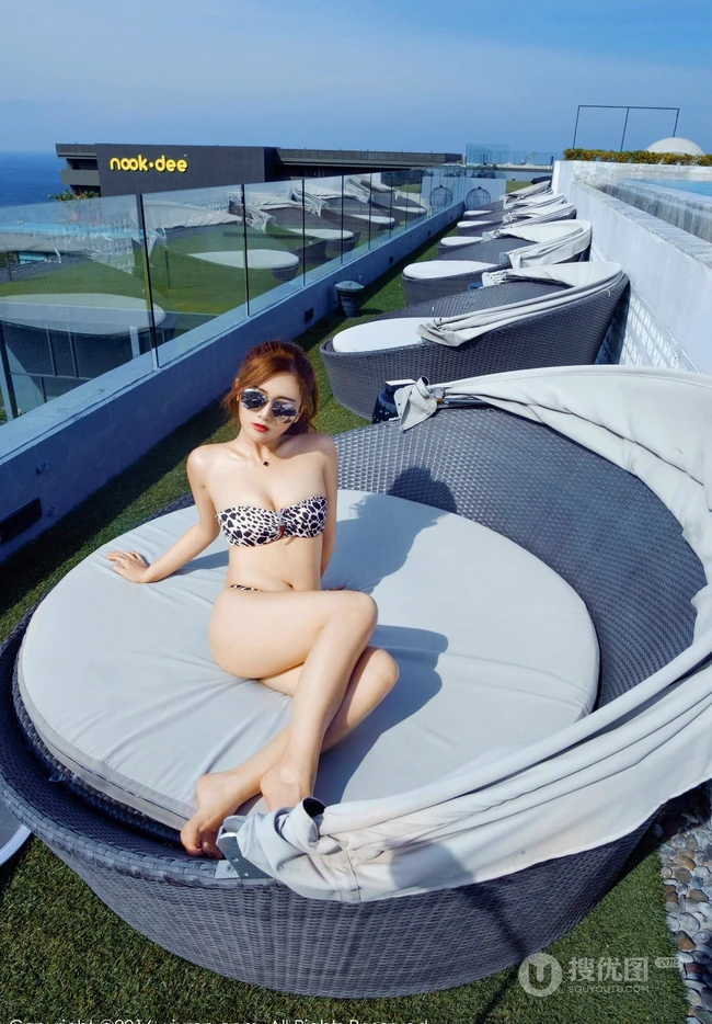 游艇上的长发女生 木木高清出海随拍写真图集