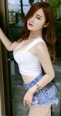 游艇上的长发女生 木木高清出海随拍写真图集