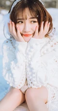 雪地里的清新美模徐cake 唯美户外家居写真美图