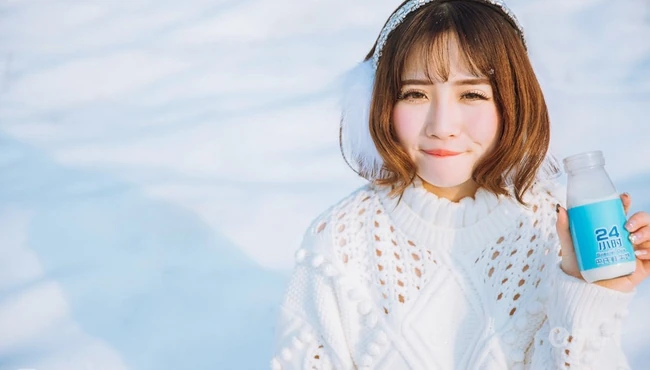 雪地里的清新美模徐cake 唯美户外家居写真美图