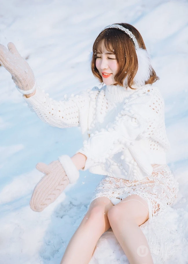 雪地里的清新美模徐cake 唯美户外家居写真美图