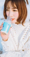雪地里的清新美模徐cake 唯美户外家居写真美图