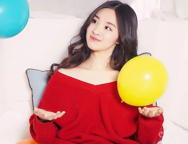 新生代女演员 可爱女生王筱淇可爱甜美生日写真