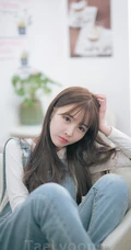 清纯可爱萌妹李海琳肩带牛仔裤唯美高清写真