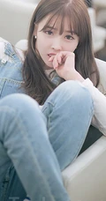 清纯可爱萌妹李海琳肩带牛仔裤唯美高清写真