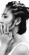 唐艺昕无袖上衣黑白写真~简约而又不失靓丽