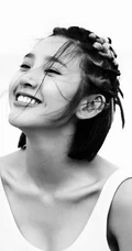 唐艺昕无袖上衣黑白写真~简约而又不失靓丽