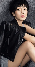 女演员许歌唯美气质图片集-百变造型清爽率性