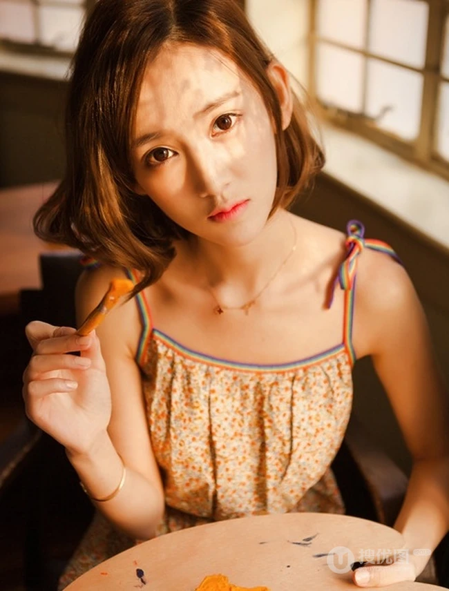 清纯连衣裙少女唯美文艺范写真-描绘自己的梦