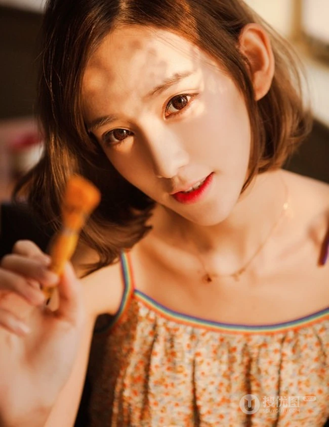清纯连衣裙少女唯美文艺范写真-描绘自己的梦