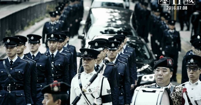 《寒战2》重启战役，曝先锋海报，人物剧照