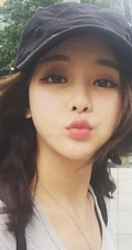 可爱女生滕雨佳清新清新自拍，街拍，生活照片分享