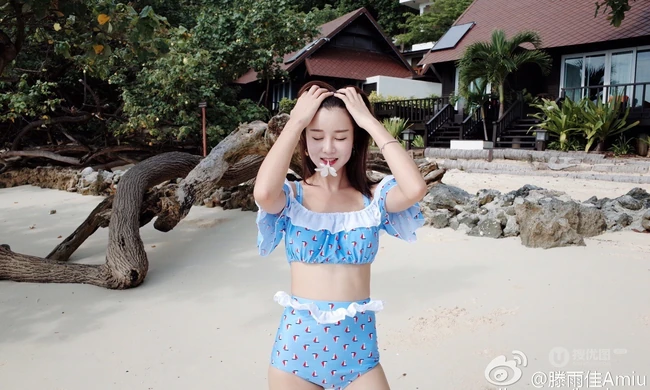 可爱女生滕雨佳清新清新自拍，街拍，生活照片分享