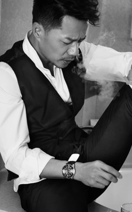 明星型男帅哥段奕宏时尚街拍写真大片