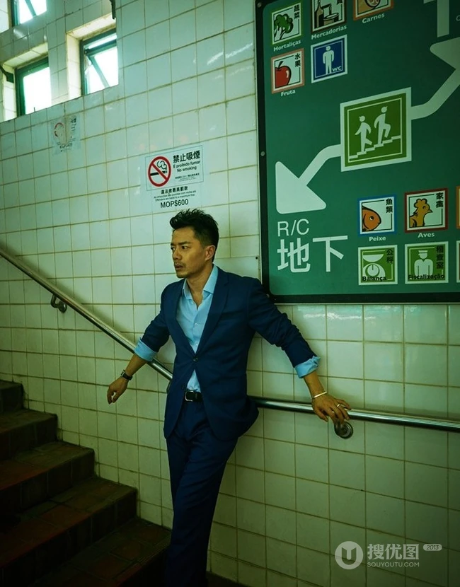 明星型男帅哥段奕宏时尚街拍写真大片
