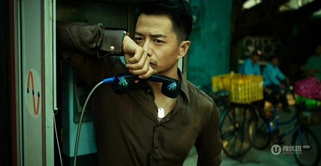 明星型男帅哥段奕宏时尚街拍写真大片