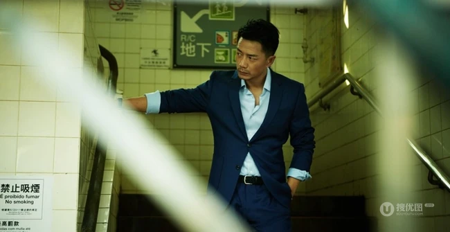 明星型男帅哥段奕宏时尚街拍写真大片