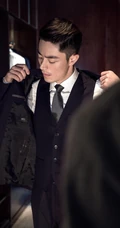 帅气型男霍建华时尚格调西装写真图片