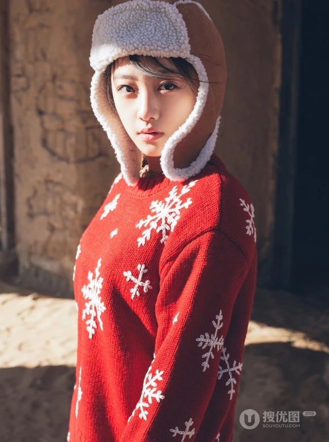 超纯美萌妹户外沙漠唯美写真 纯纯的你与蓝蓝的天