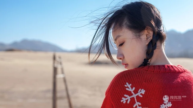 超纯美萌妹户外沙漠唯美写真 纯纯的你与蓝蓝的天