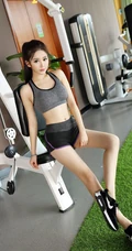 女生宝贝罗熙桐健身房写真图集，青春活力，魅力四射