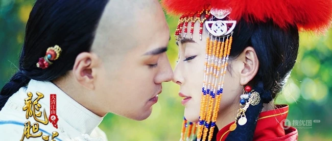 严宽、杜若溪夫妻档电视剧《龙胆花》人物关系剧照图片