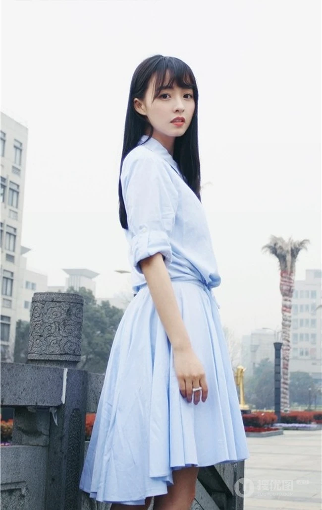 亚洲清新萌妹余心恬着连衣裙初春灵动唯美写真