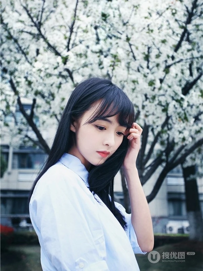 亚洲清新萌妹余心恬着连衣裙初春灵动唯美写真