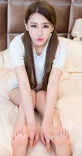 女生模特林宝娜家居写真写真秀，展青春少女气质魅力
