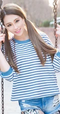 女生模特林宝娜家居写真写真秀，展青春少女气质魅力