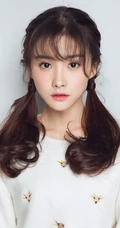 萌系少女王俞清纯写真，可爱傲娇楚楚动人