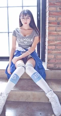甜美气质女生赵小米Kitty运动装热裤写真美图