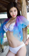 女生嫩模程小烦不烦，着气质家居服海边高清旅拍写真