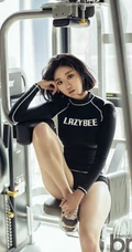 韩国正妹车恩娇健身房写真，紧身热裤身材吸睛