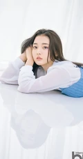 清纯韩星郑多彬室内写真，高颜值小清新靓丽动人