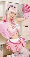 女生嫩模梓喵气质cos美图，各种可爱装扮齐上阵