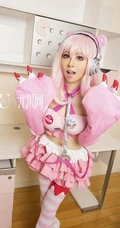 女生嫩模梓喵气质cos美图，各种可爱装扮齐上阵