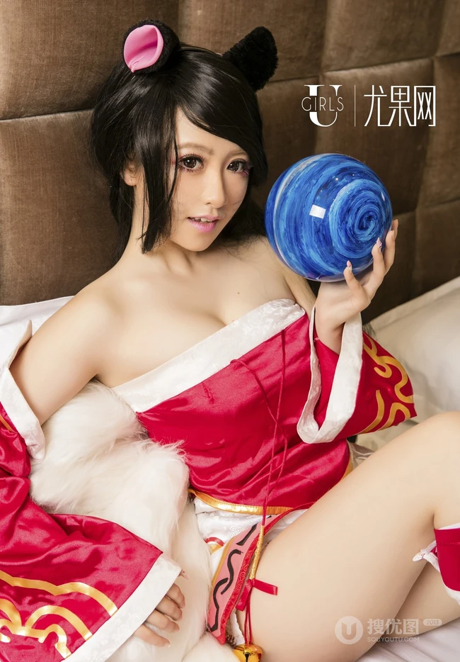女生嫩模梓喵气质cos美图，各种可爱装扮齐上阵