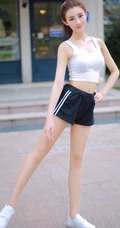 高颜值亚洲少女 校花林沁园紧身热裤校园随拍美图