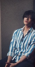 男演员、歌手赤西仁（Akanishi Jin）忧郁写真图片