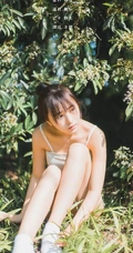 绝美森系少女唯美户外写真，清秀容颜让人难忘